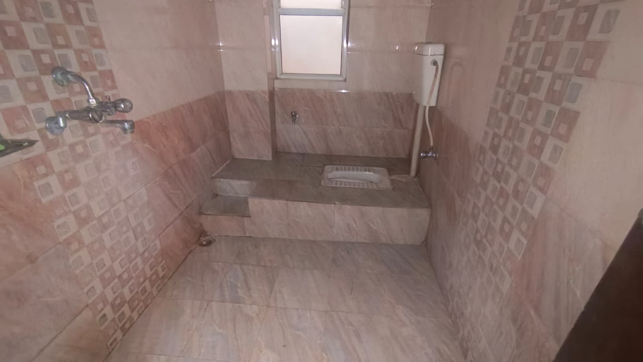 Unfurnished 3bhk in Zoo Road Tiniali, Guwahati, Assam, India for Rent